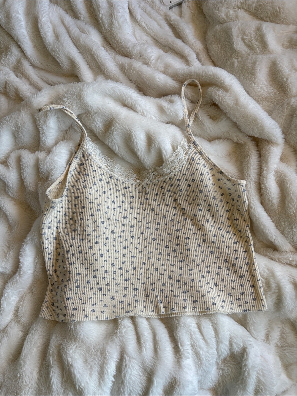 Brandy Melville Cream Floral Ribbed Lace-Trim Crop Top